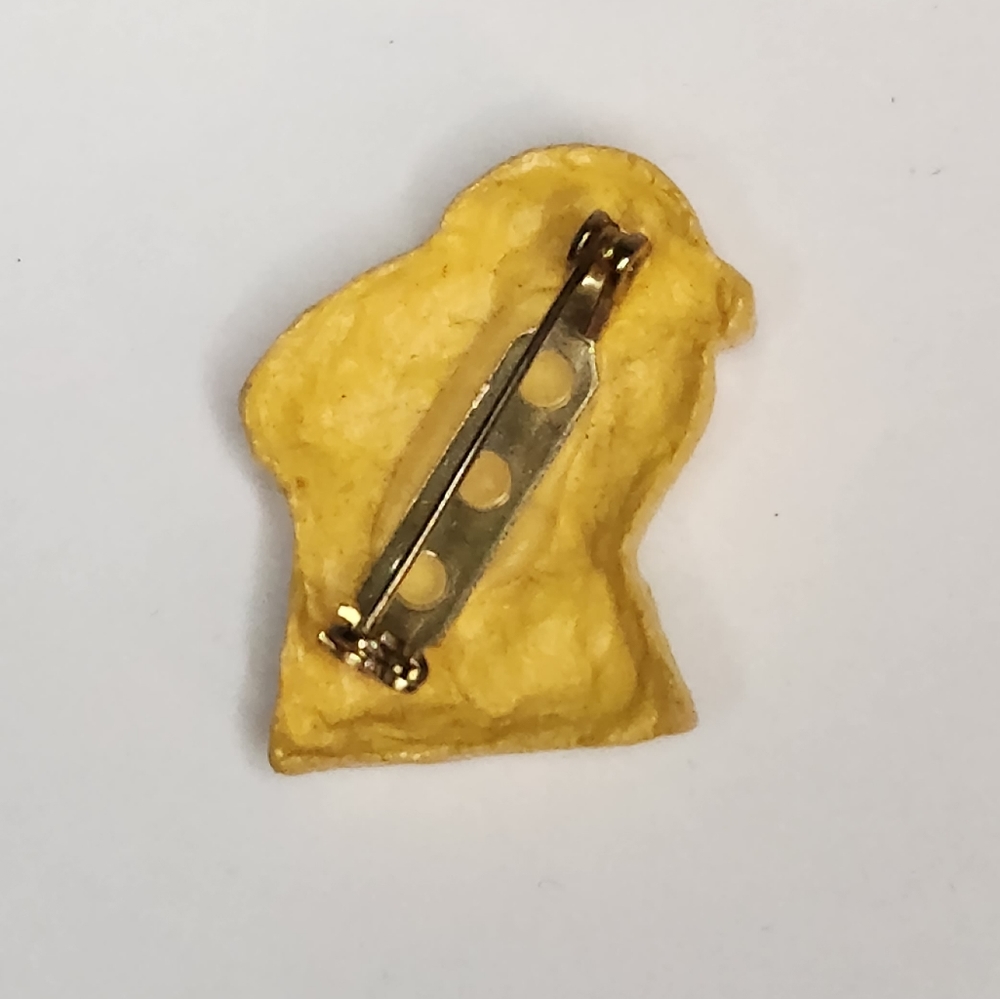 Yellow Spring Chick Pin Brooch - Picture 5 of 5